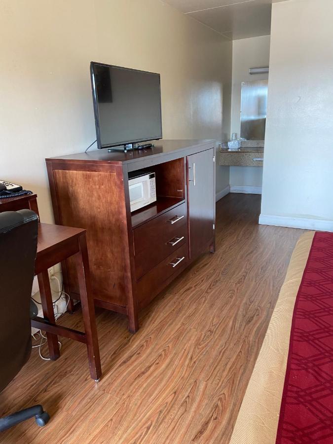King'S Inn Motel ريدينغ المظهر الخارجي الصورة