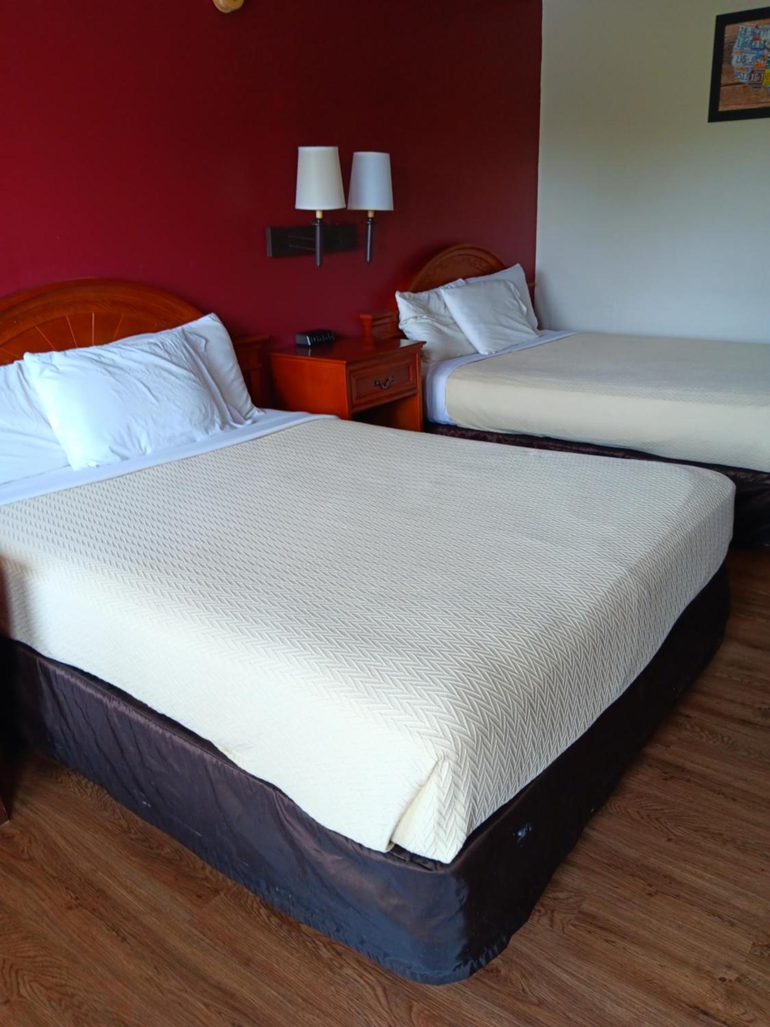 King'S Inn Motel ريدينغ المظهر الخارجي الصورة